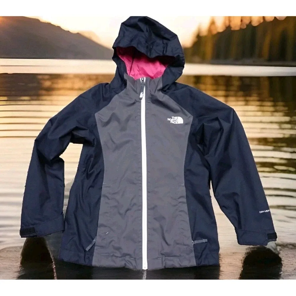 The North Face Rain Jacket Girls 7/8 Navy Grey Good Packable Waterproof DryVent